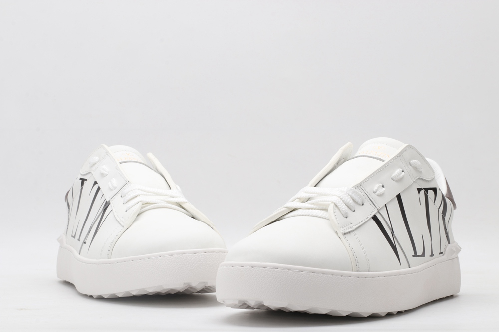 VA1ENTIN0 sneaker